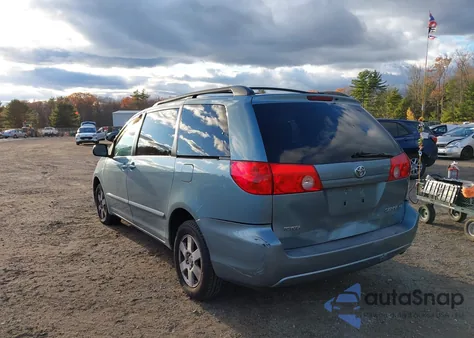 2009 Toyota Sienna Le z USA, uszkodzony, nr VIN 5TDZK23C19S287149